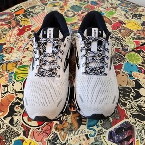 Brooks Ghost 14, Black and White, women's 8.5